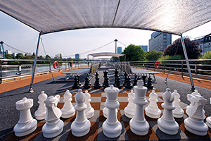 Sun Deck Chess Set