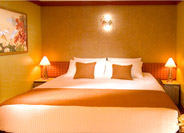 Cloud 9 Spa Interior