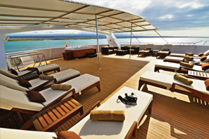 Sun Deck with Jacuzzi