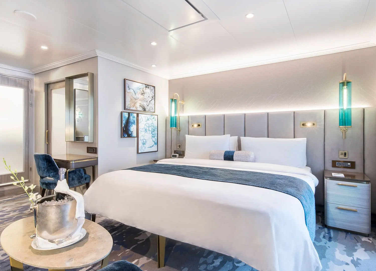 Aquamarine Veranda Suite