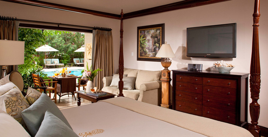 Caribbean Honeymoon Grande Luxe Poolside Walkout Room (WGL)