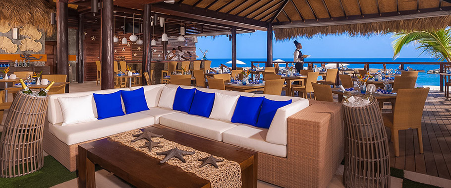 Neptune's at Sandals Whitehouse