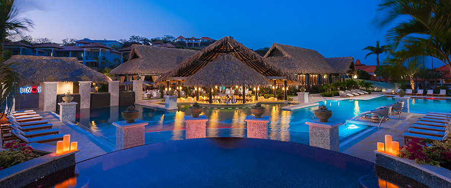 The Swimup Bar at Sandals LaSource Grenada