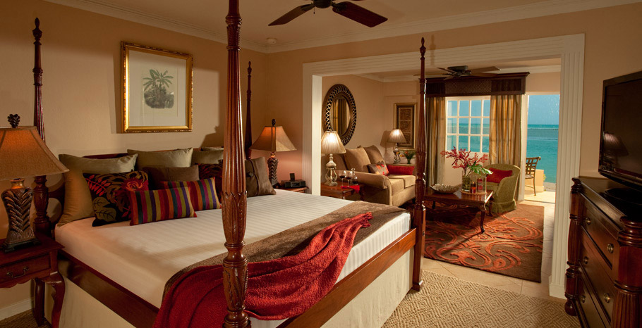 Royal Beachfront One Bedroom Butler Suite (RS)