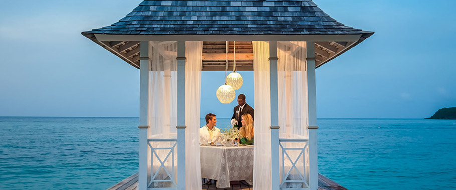 Romantic Dining at Sandals Royal Plantation