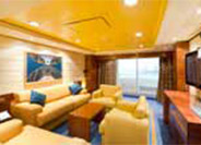 Yacht Club Executive & Family Suite with Club Experience