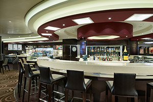 Caf&eacute; & Bar at The Atrium